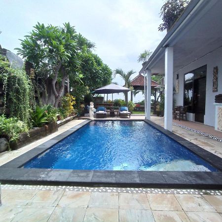 Khrisna Sunrise Homestay Tulamben Exterior photo