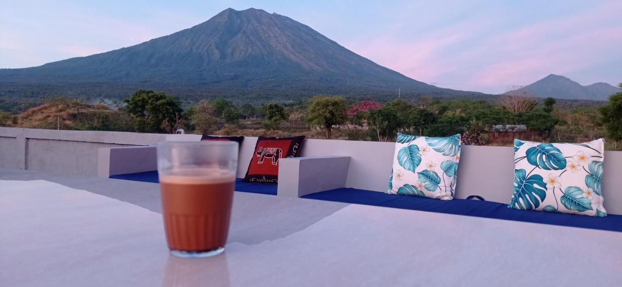 Khrisna Sunrise Homestay Tulamben Exterior photo