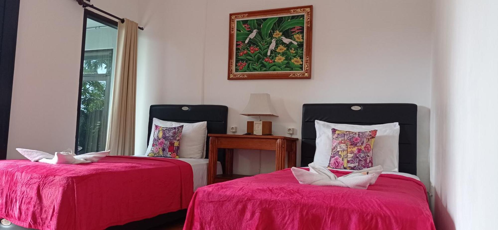 Khrisna Sunrise Homestay Tulamben Room photo